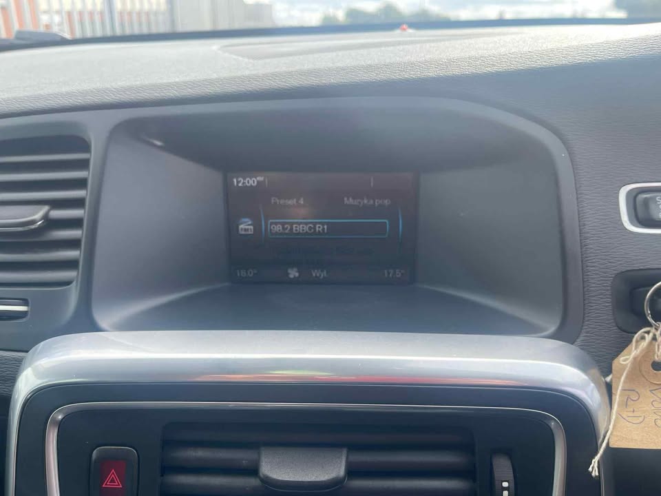 2012 VOLVO V60