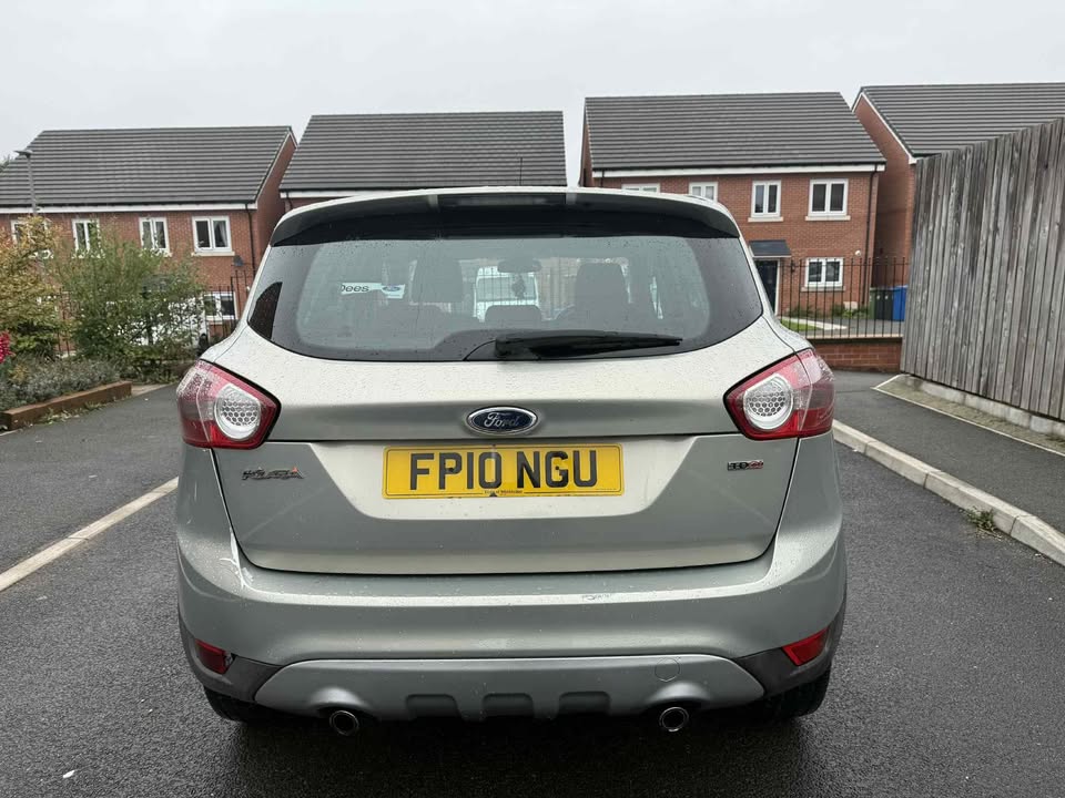 2010 - FORD KUGA