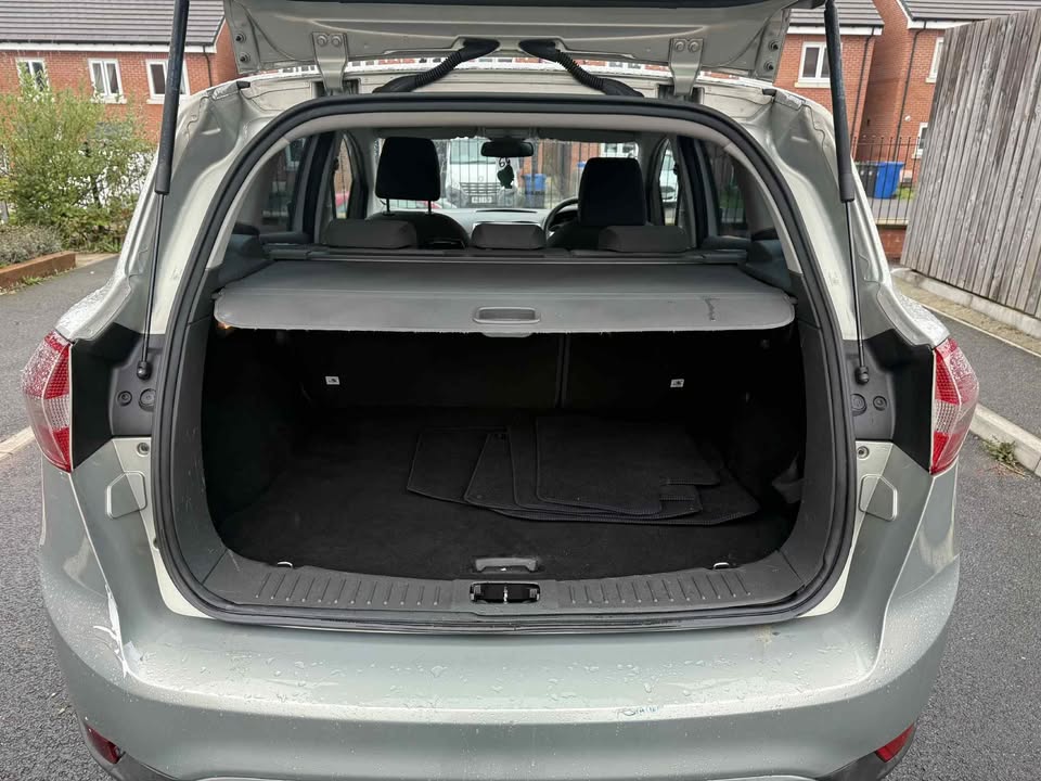 2010 - FORD KUGA