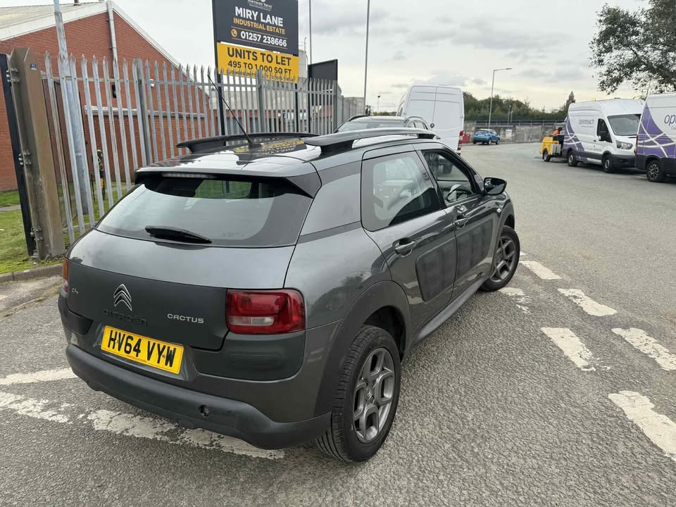 2014 - RENAULT C4 CACTUS