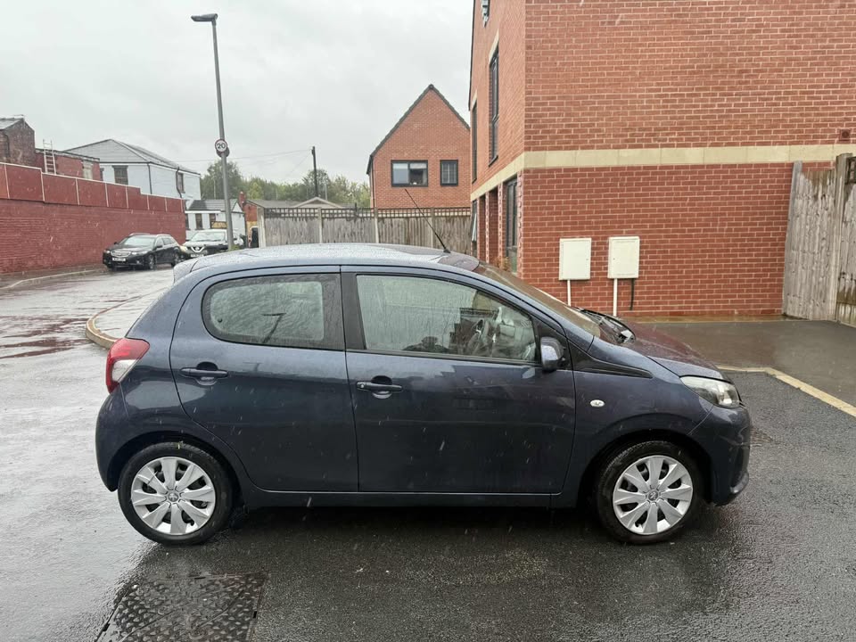 2015 - PEUGEOT 108