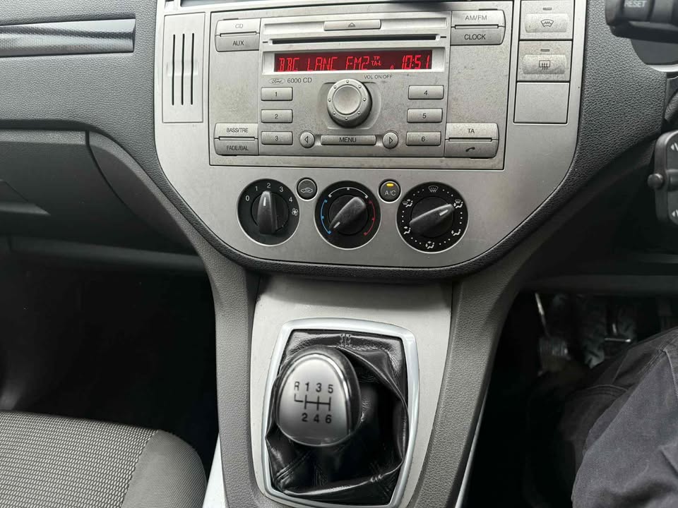 2010 - FORD KUGA
