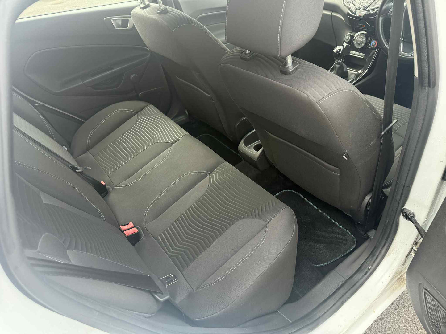 2015 - FORD FIESTA ZETEC