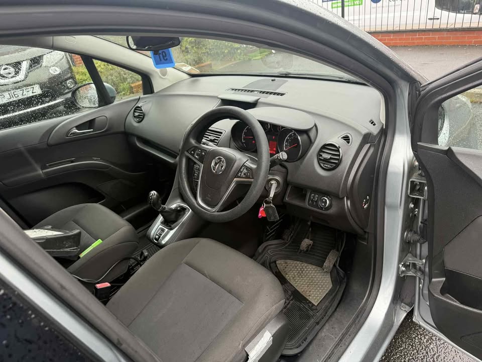 2011 - VAUXHALL MERIVA