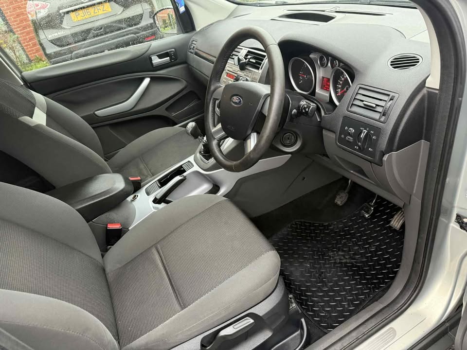 2010 - FORD KUGA