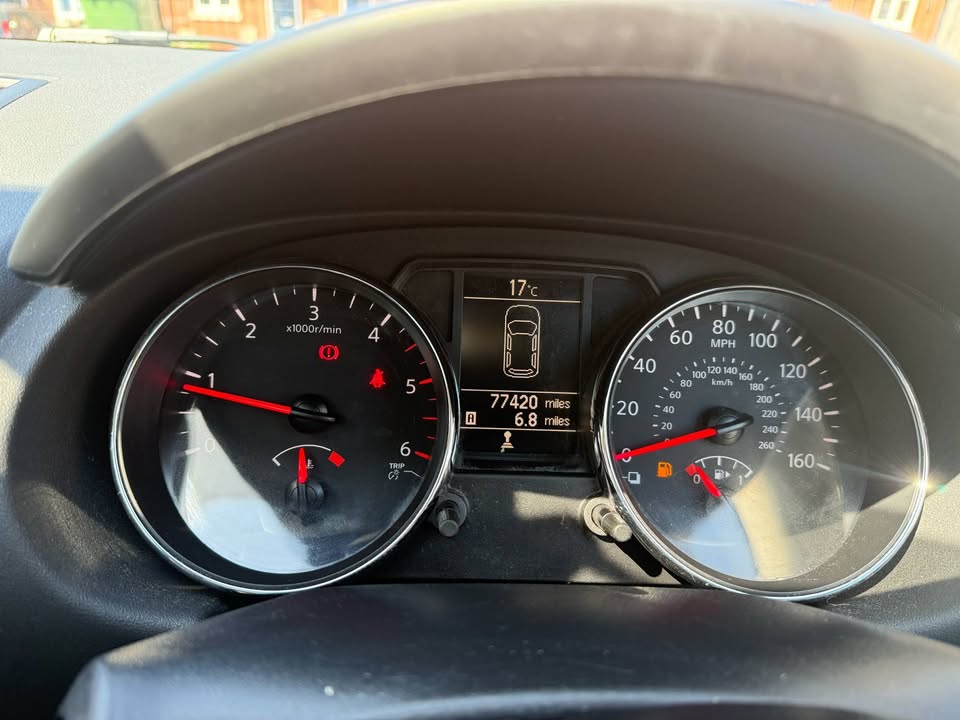 2013 - NISSAN QUASHQAI