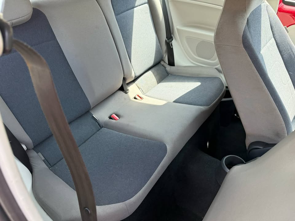 2013 - VOLKSWAGEN MOVE UP