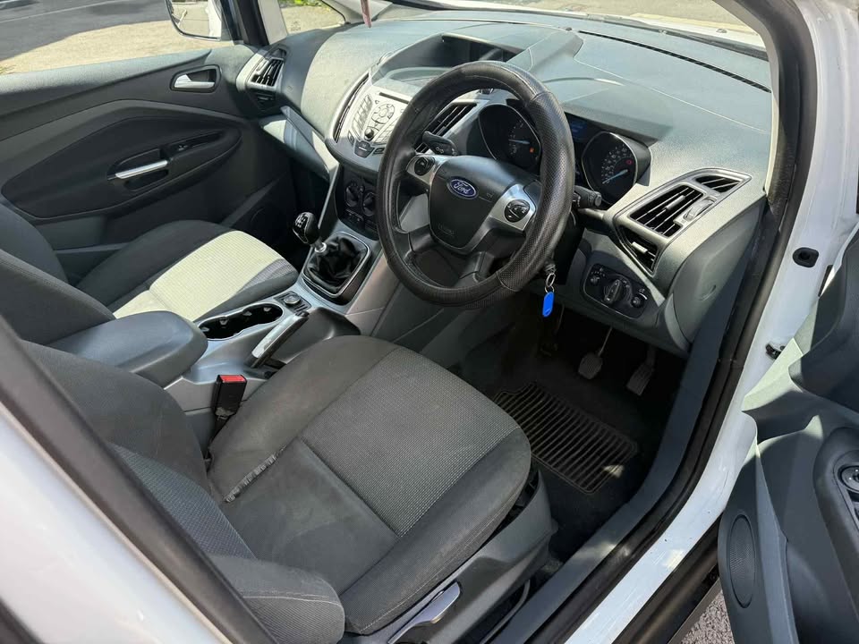 2013 - FORD C MAX