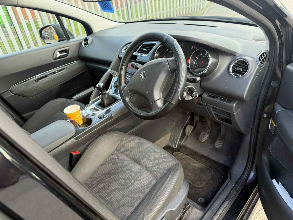 2012 - PEUGEOT 3008