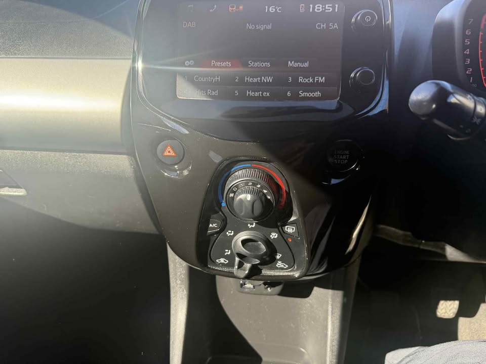 2014 - PEUGEOT 108