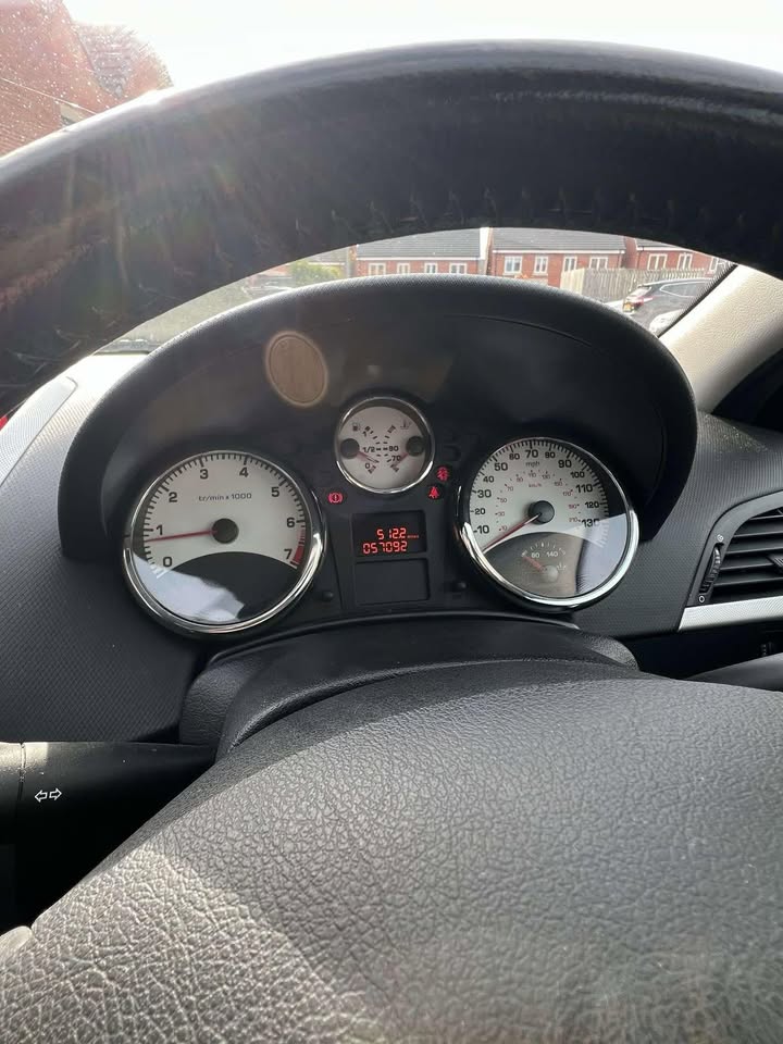 2007 - PEUGEOT 207