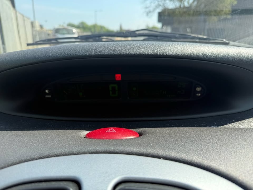 2004 CITROEN X SARA PICASSO