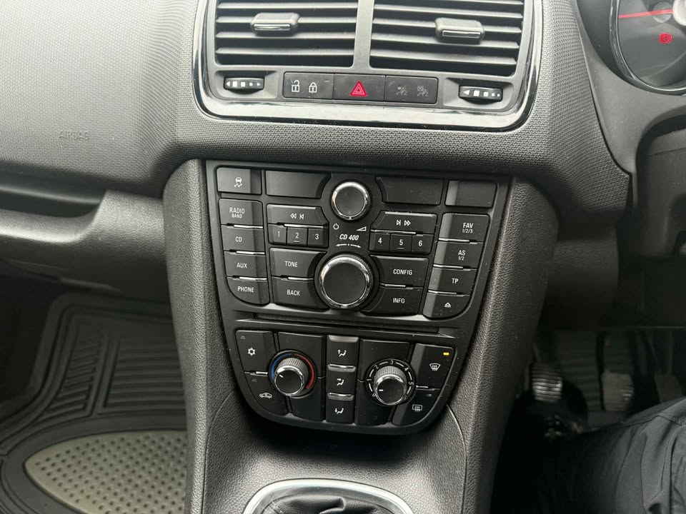 2011 - VAUXHALL MERIVA