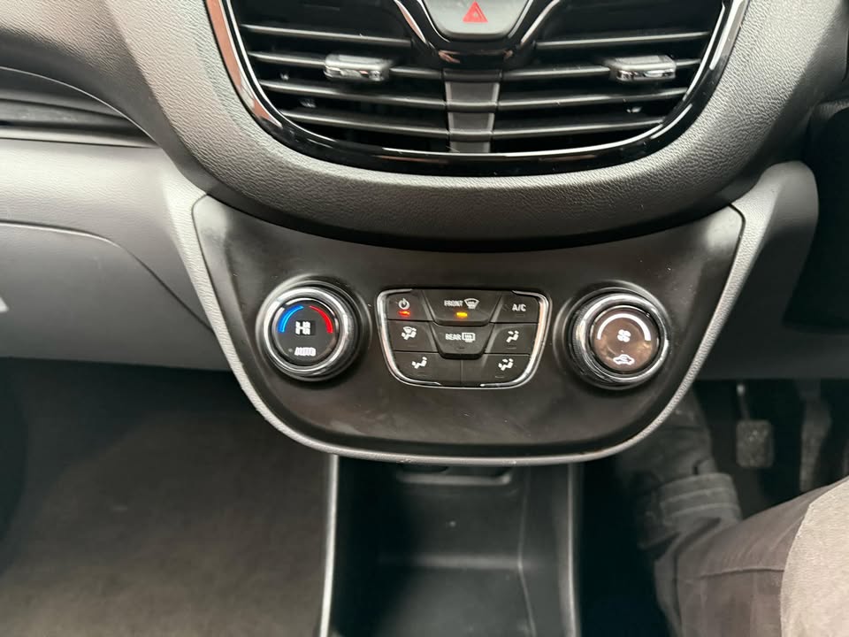 2016 - VAUXHALL VIVA