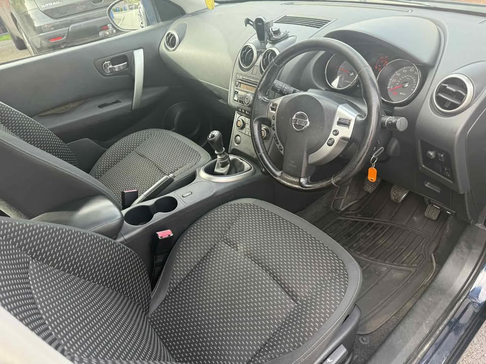 2009 - NISSAN QASHAI