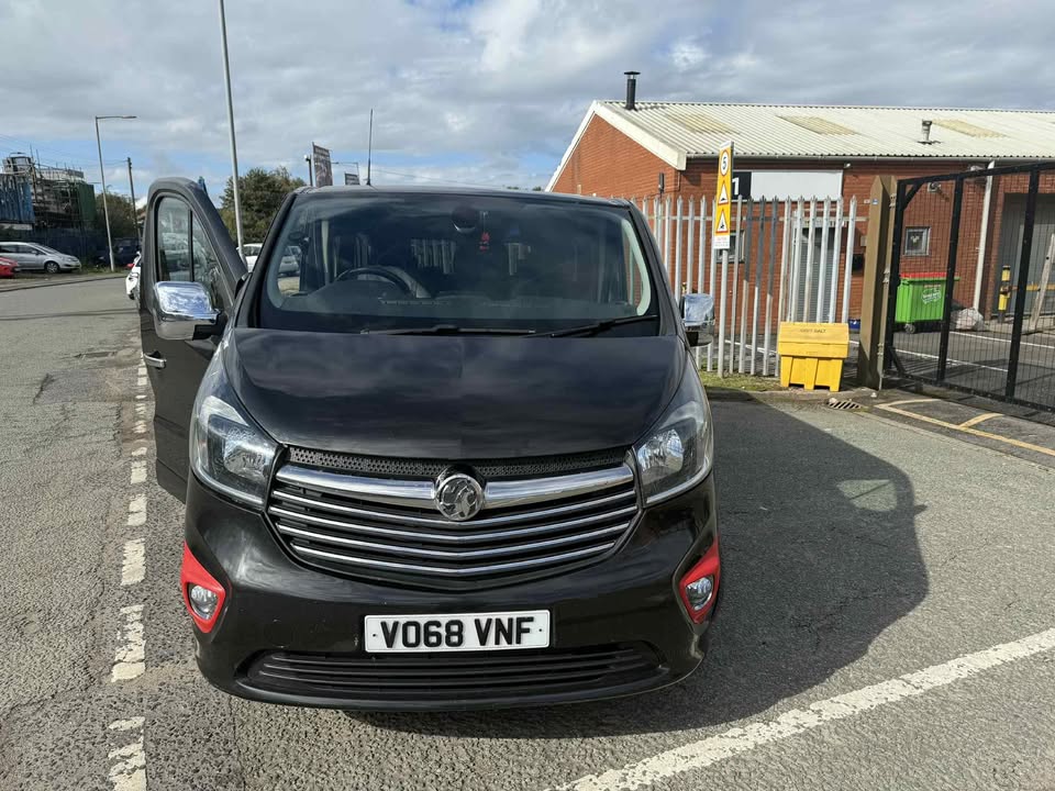 2018 - VAUXHALL VIVARO