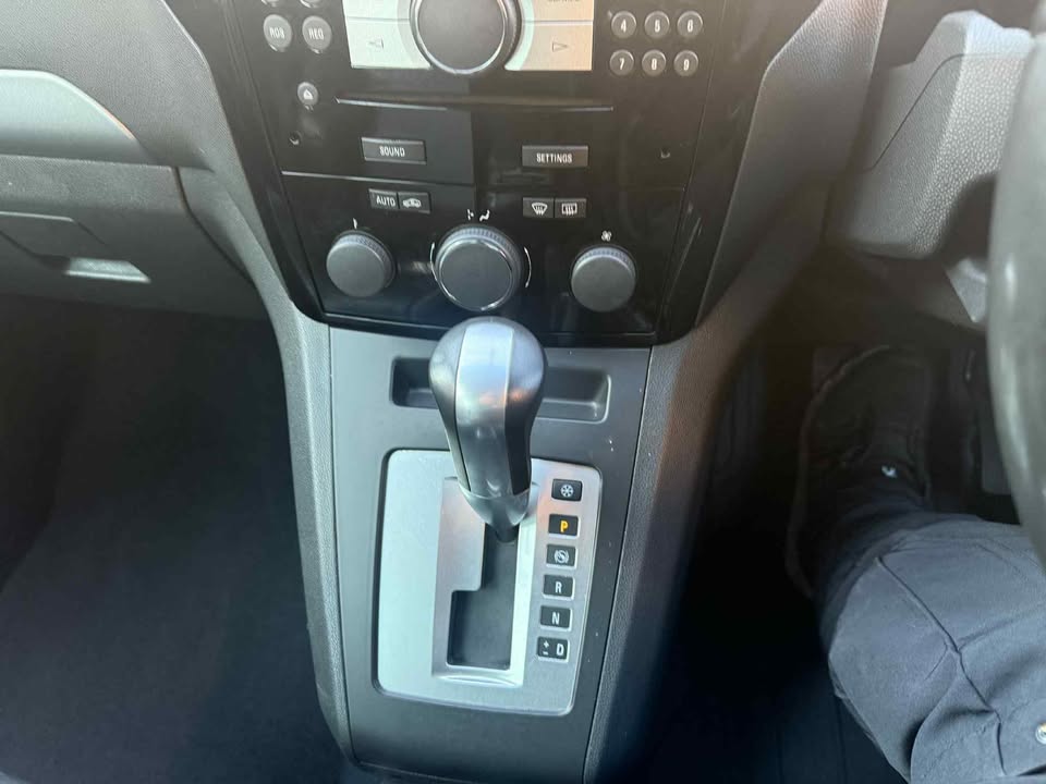 2010 - VAUXHALL ZAFIRA