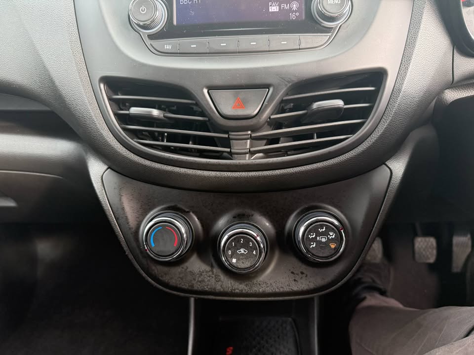 2016 VAUXHALL VIVA