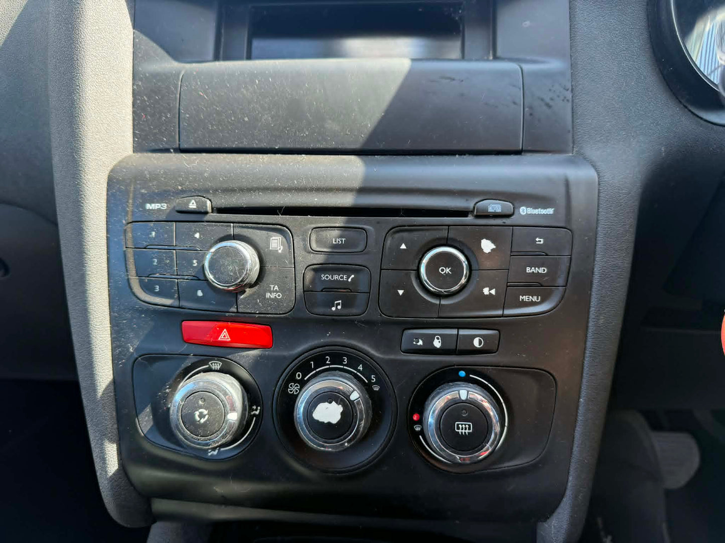 2014-CITROEN C4 AUTOMATIC