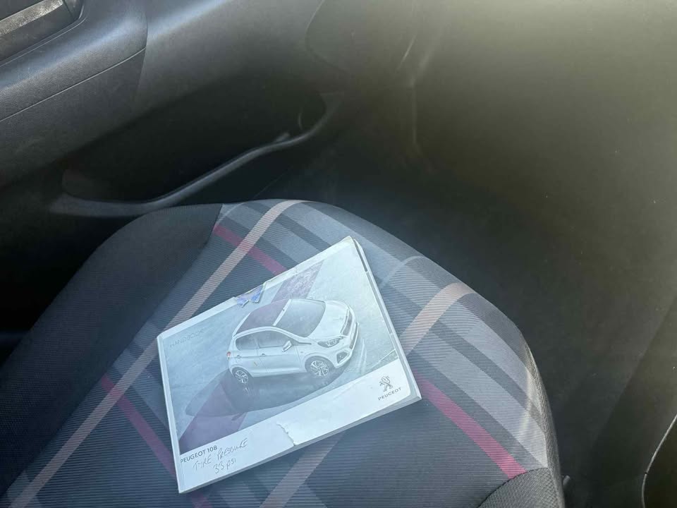 2014 - PEUGEOT 108