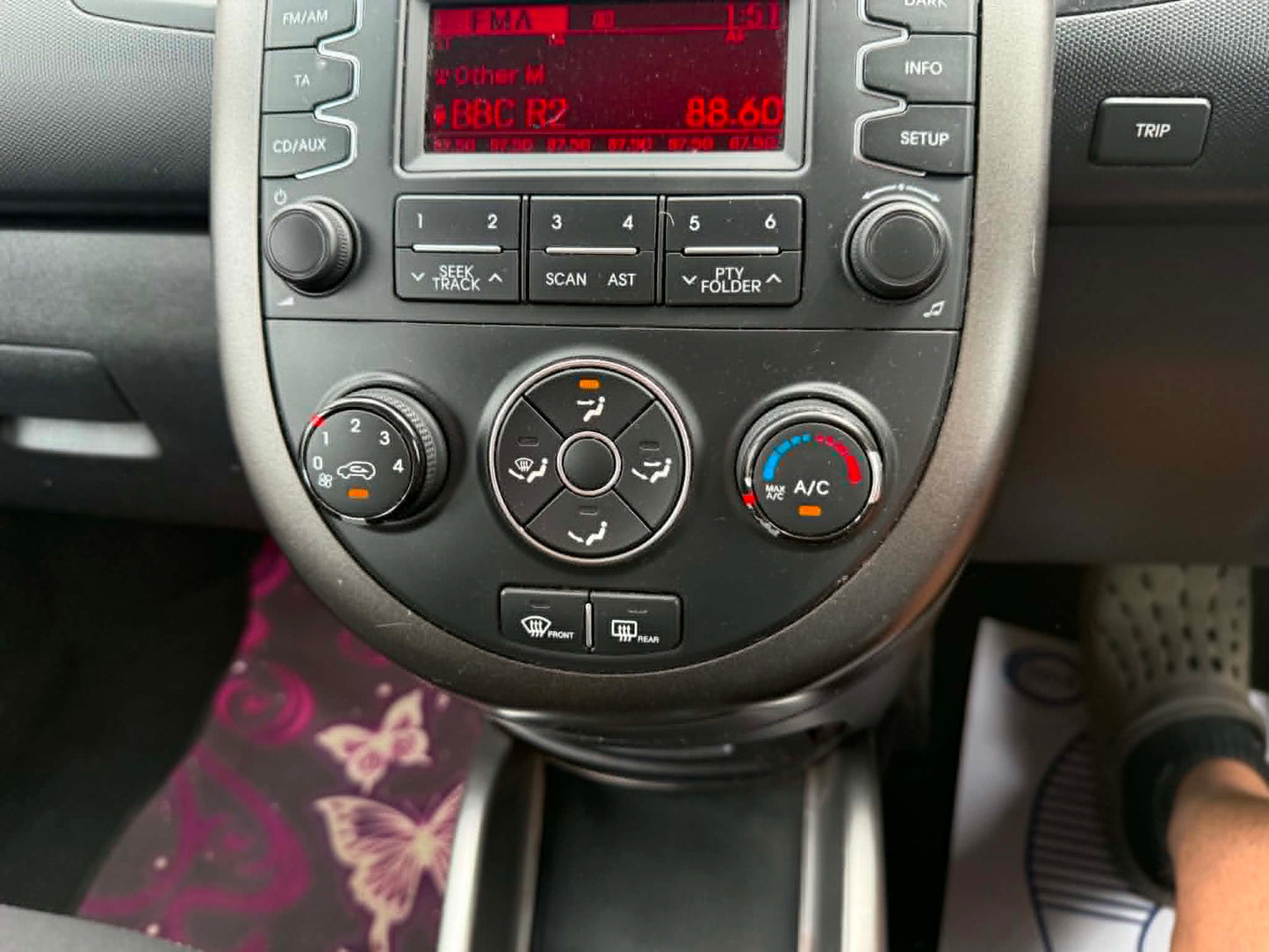 2014-KIA SOUL