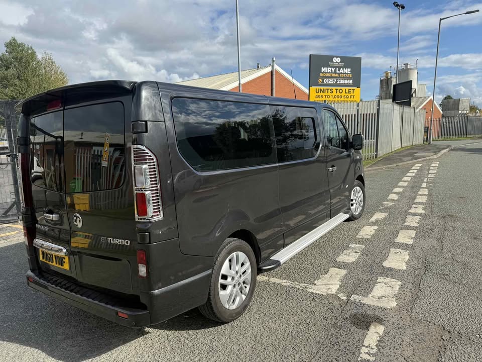 2018 - VAUXHALL VIVARO