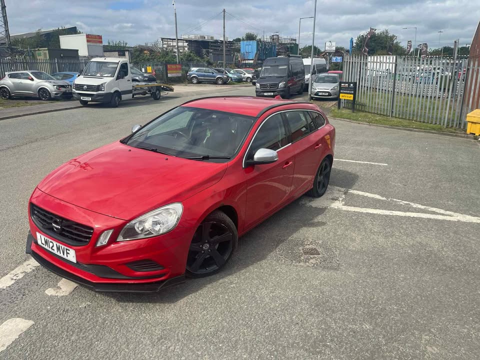 2012 VOLVO V60