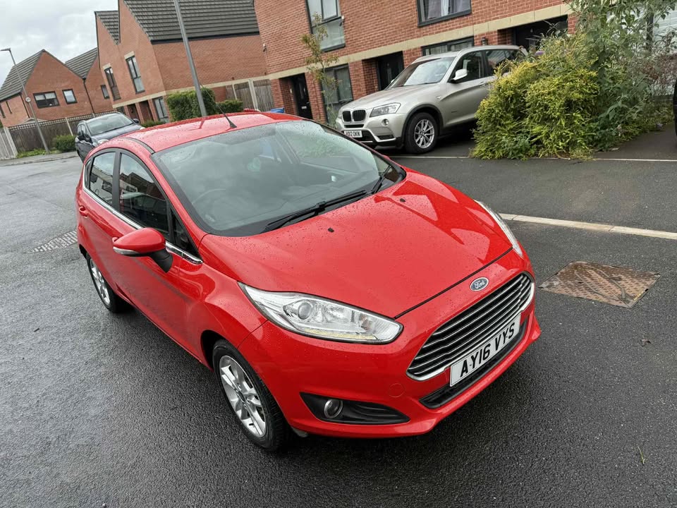 2016 - FORD FIESTA