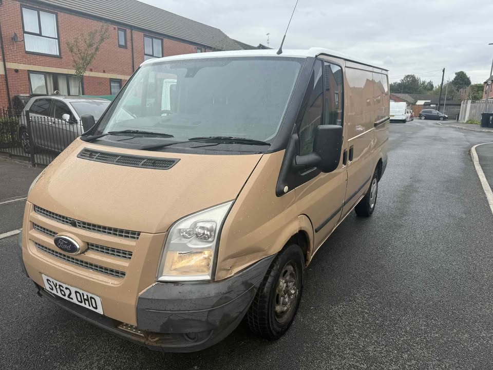 2012 - FORD TRANSIT