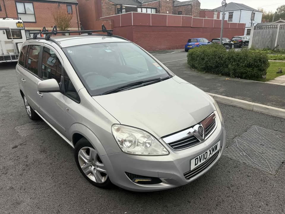 2010 - VAUXHALL ZAFIRA
