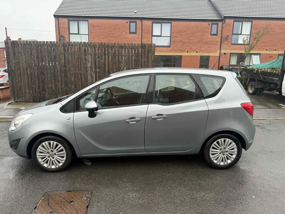 2011 - VAUXHALL MERIVA