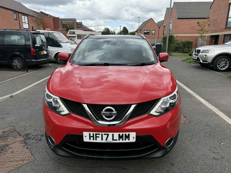 2017 - NISSAN QASHAI