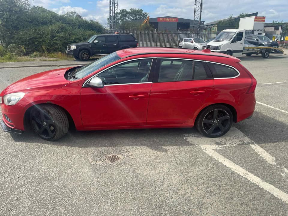 2012 VOLVO V60