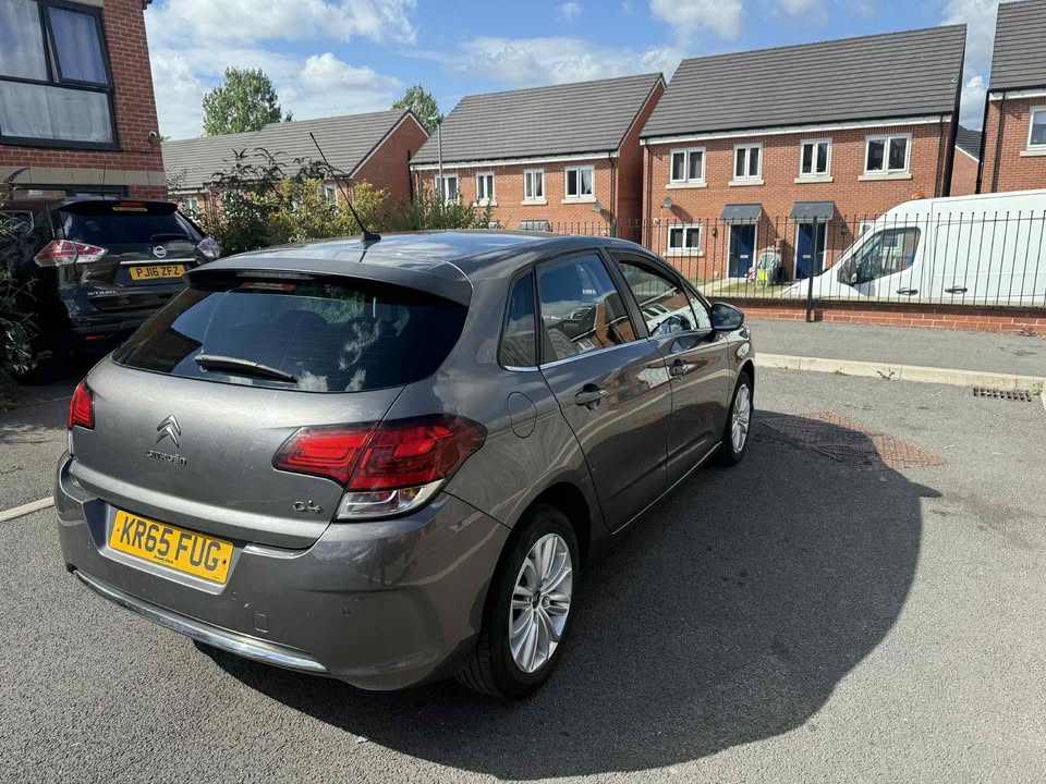 2015 - CITROEN C4
