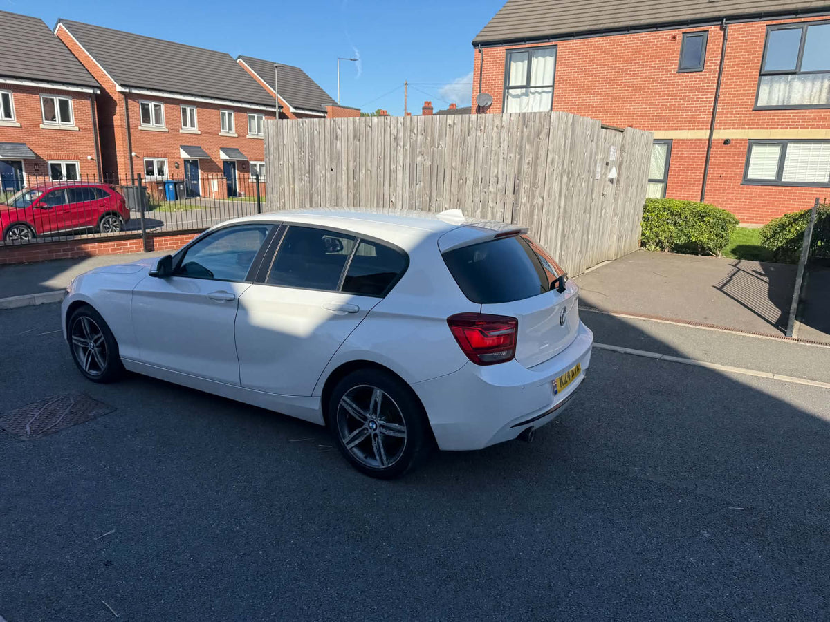 2013-BMW 1 SPORT