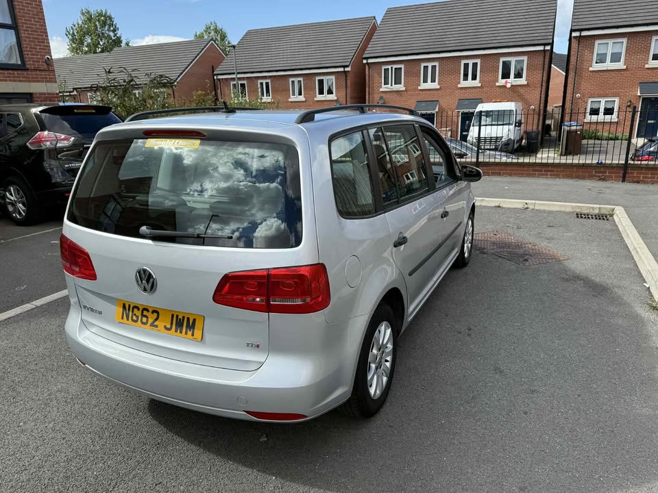 2013 - VOLKSWAGEN TOURAN