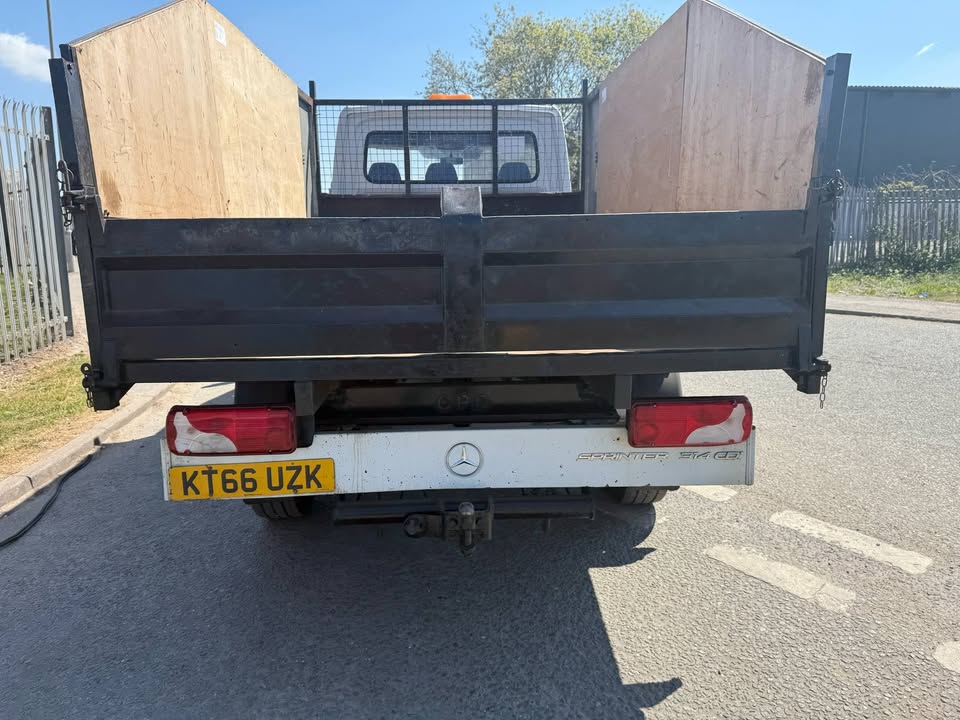 2017 - MERCEDES - BENZ SPRINTER TIPPER