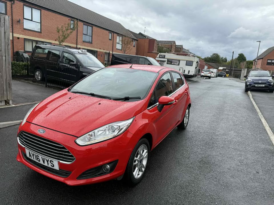 2016 - FORD FIESTA