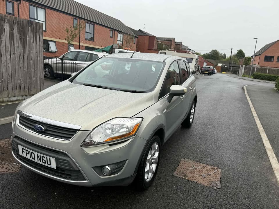 2010 - FORD KUGA