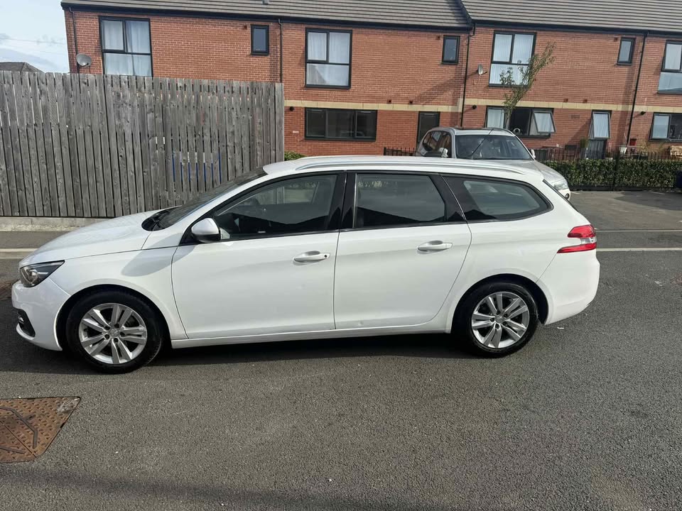 2021 - PEUGEOT 308 SW