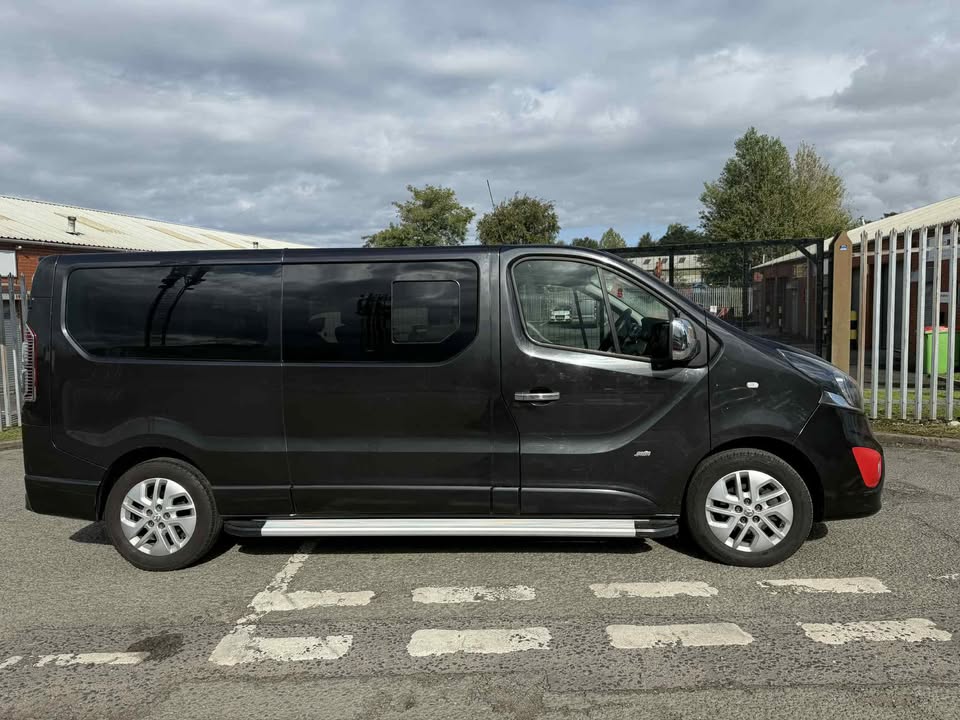 2018 - VAUXHALL VIVARO
