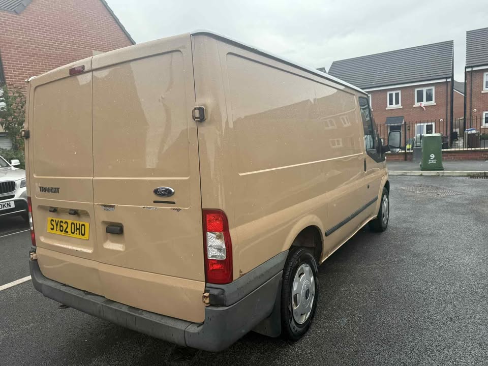 2012 - FORD TRANSIT