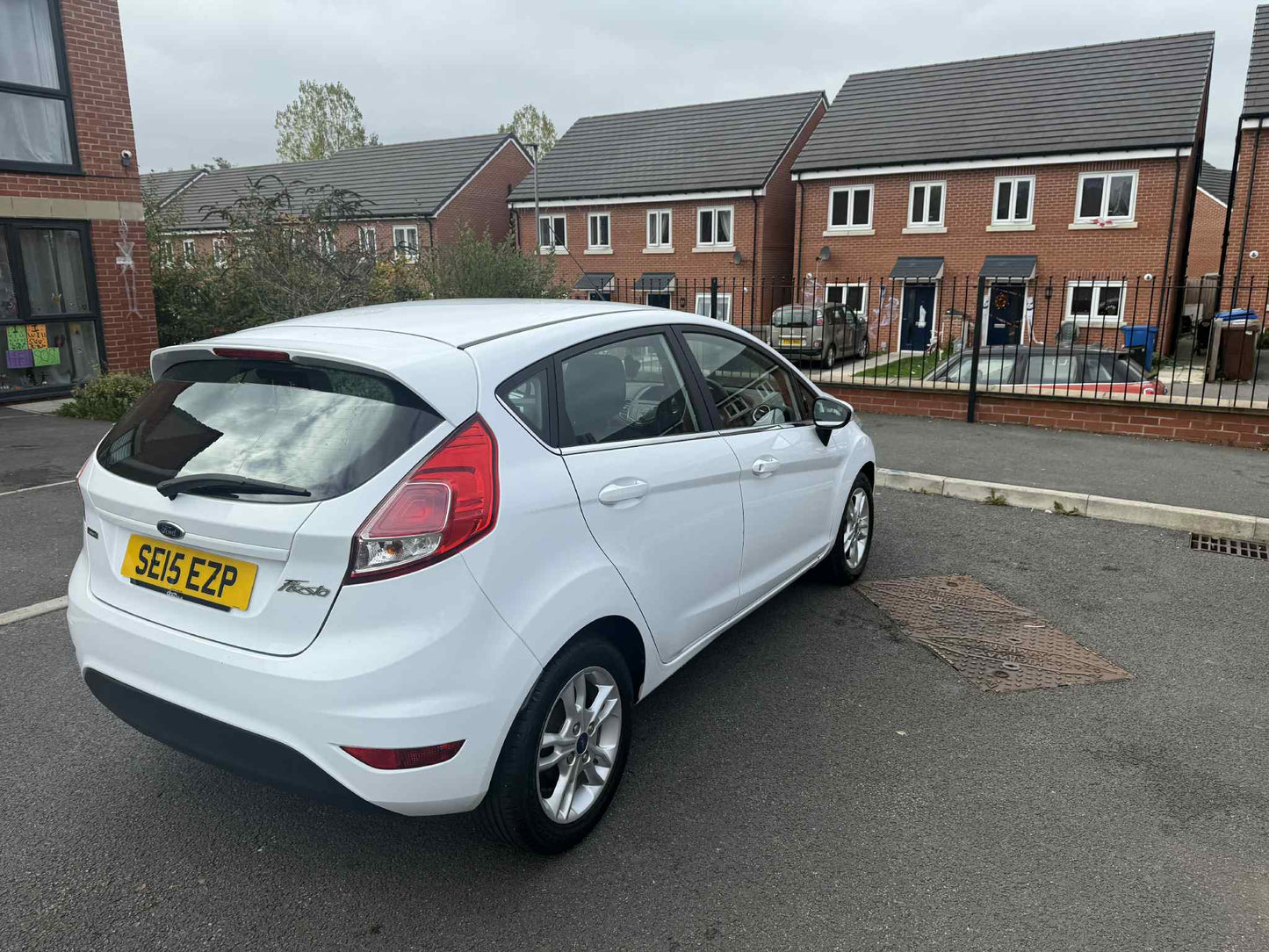 2015 - FORD FIESTA ZETEC