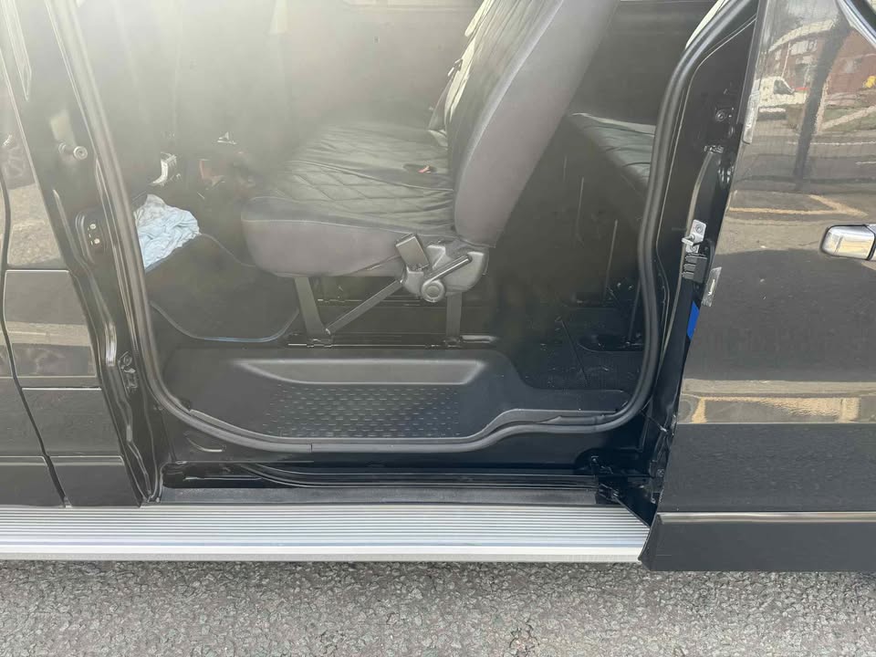 2018 - VAUXHALL VIVARO