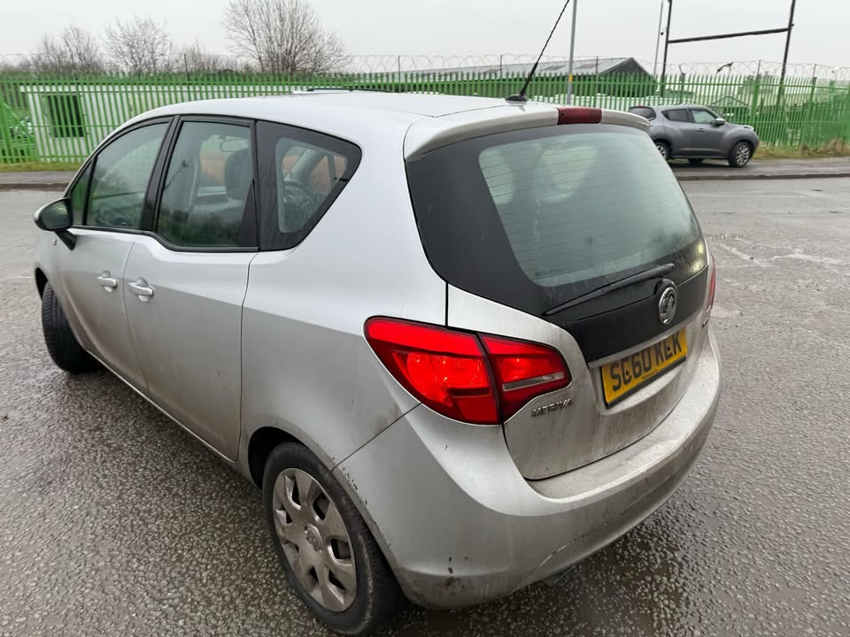 2011 - VAUXHALL MERIVA