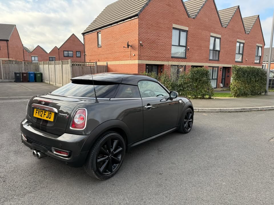 2012 - MINI COOPER S