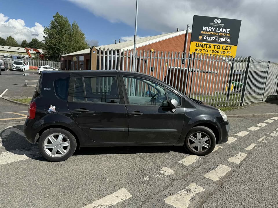 2010 - RENAULT MODUS