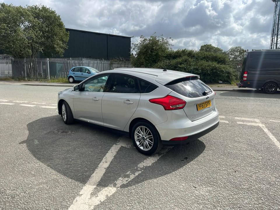 2018 - FORD FOCUS