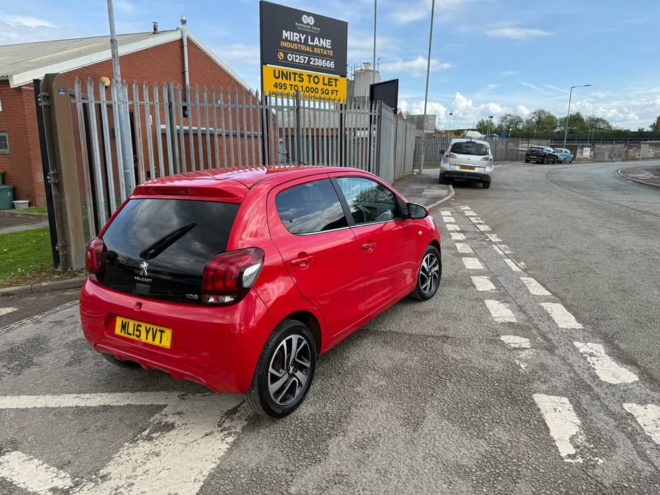 2015 PEUGEOT 108