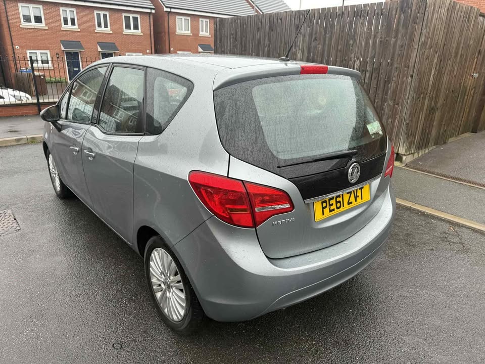 2011 - VAUXHALL MERIVA